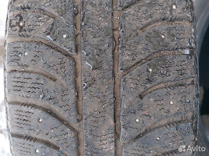 Bridgestone Ice Cruiser 7000 225/60 R17