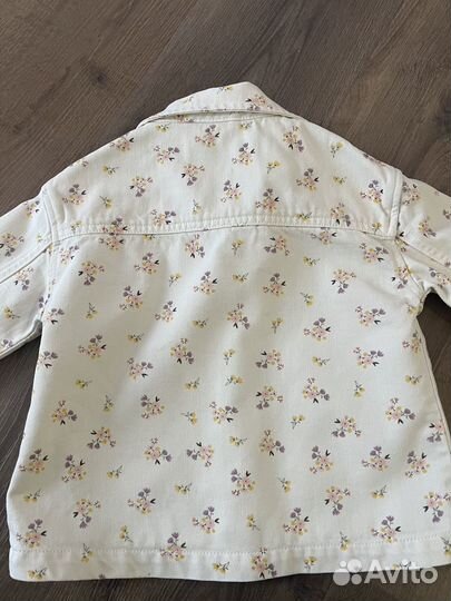 Джинсовая куртка zara для девочки 98