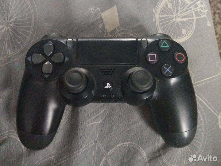 Геймпад ps4