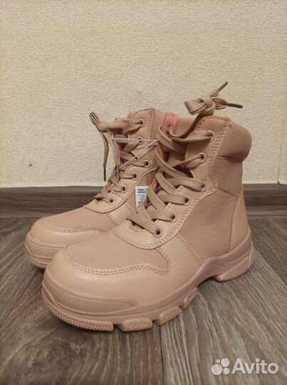 Ботинки на весну новые 33 размер