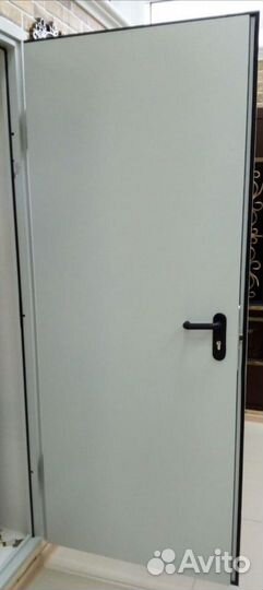 Дверь входная металлическая