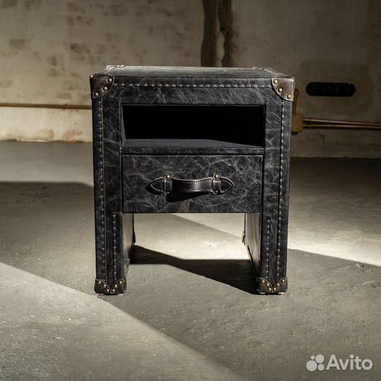 Тумба Barney Brown Bedside Table в прихожую