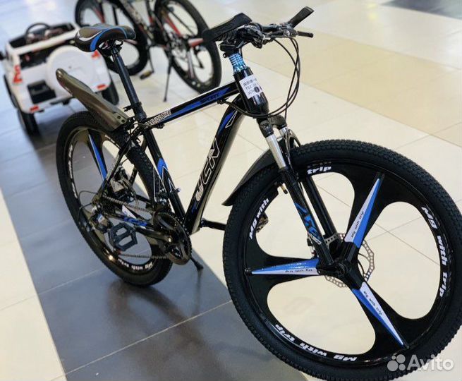 Велосипед на литых дисках