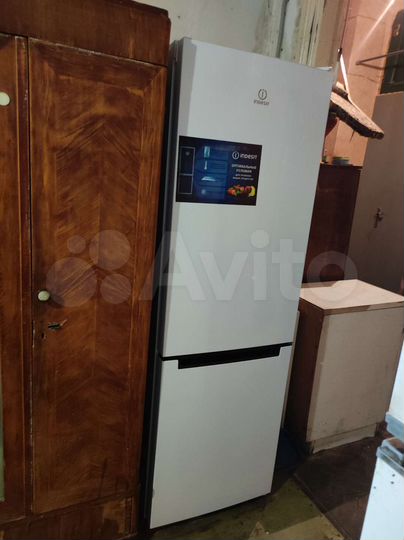 Комната 15 м² в 5-к., 3/3 эт.