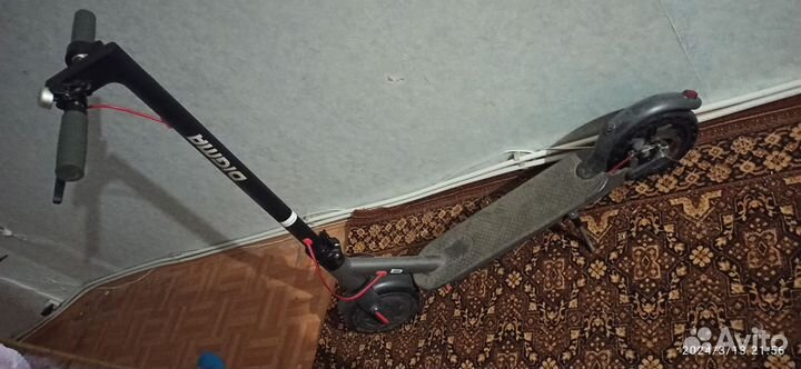 Электро самокат Digma