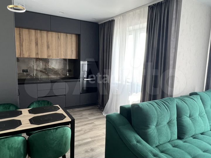 2-к. квартира, 64,5 м², 17/17 эт.