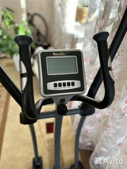 Эллиптический тренажер