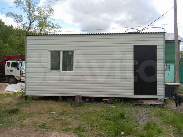 Дом 15 м² на участке 7 сот.