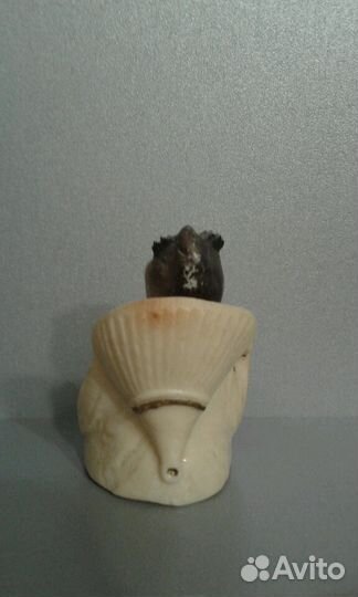 Гейша с качающей головкой