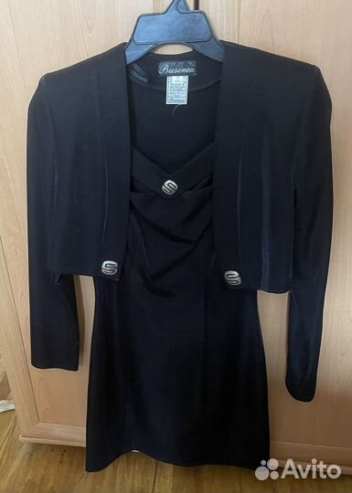 Платье с пиджаком