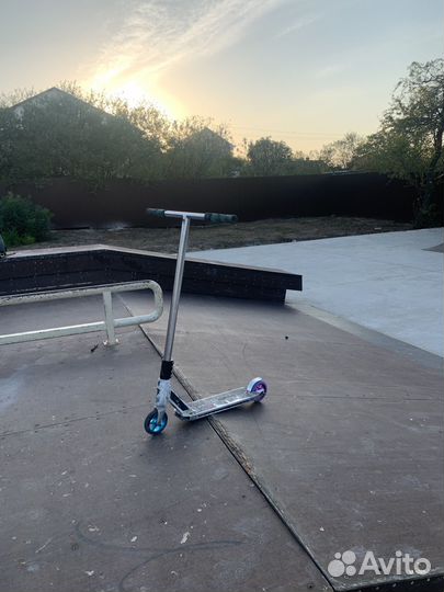 Трюковой самокат