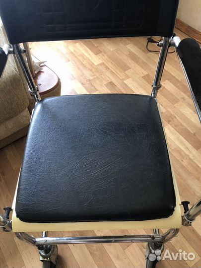 Стул туалет для пожилых и инвалидов. Самовывоз
