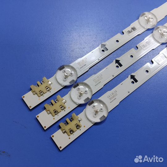 0042 Светодиодная подсветка D4GE-320DC0-R2