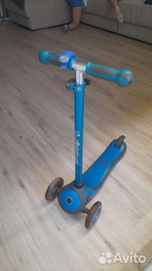 Самокат трехколесный globber