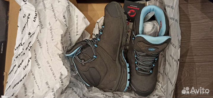 Трекинговые ботинки женские Mammut