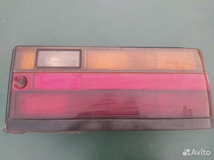 Honda Accord правый задний фонарь