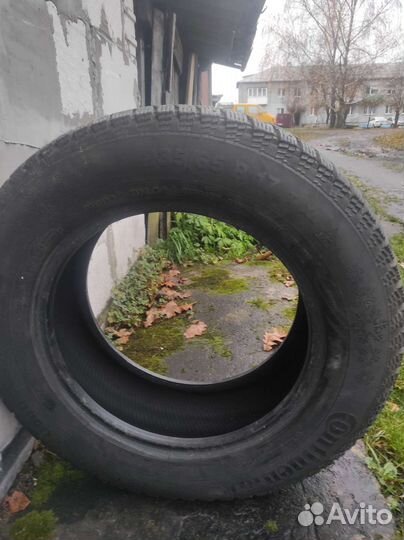 Continental ContiIceContact 4x4 235/65 R17