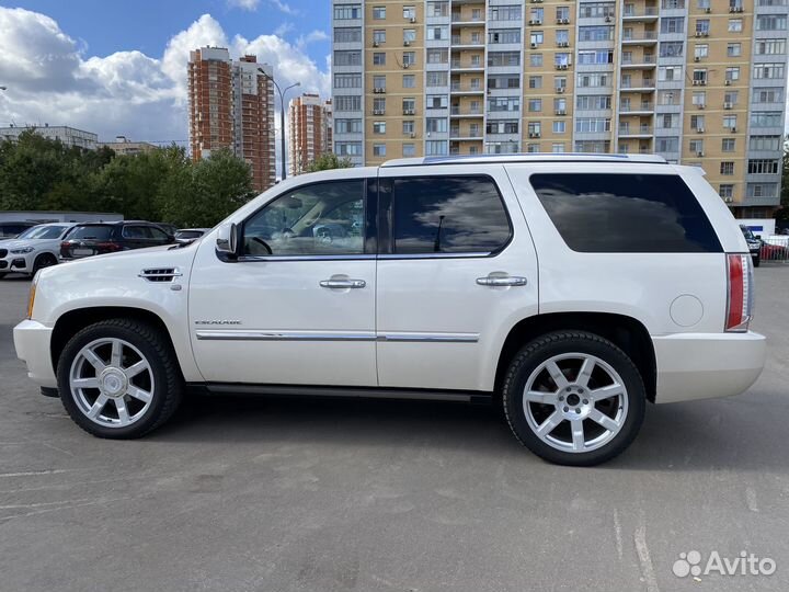 Cadillac Escalade 6.2 AT, 2013, 183 756 км