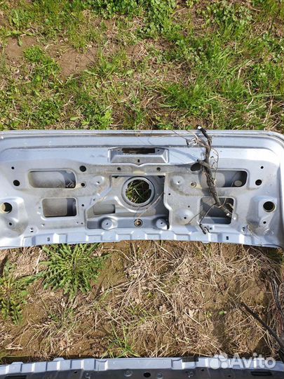 Крышка багажника BMW 1 series E87