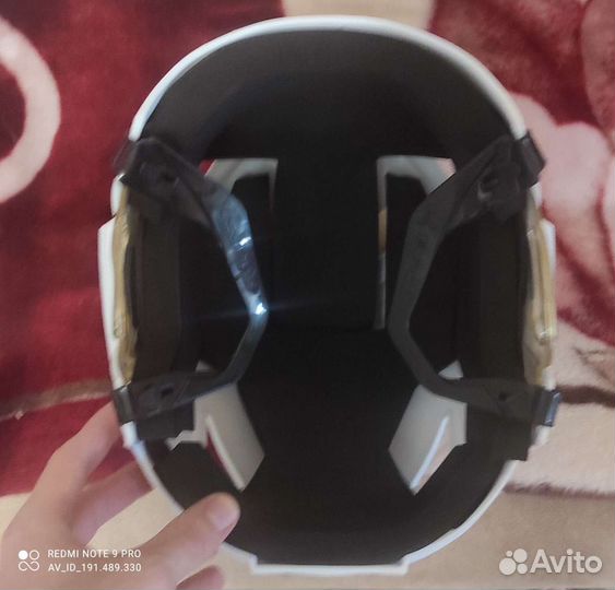 Хоккейный шлем efsi