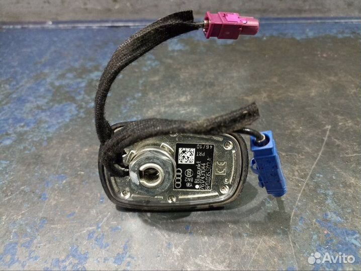 Антенна Audi Q5 8R