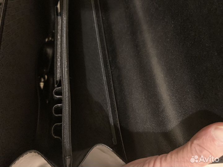 Портфель Petek