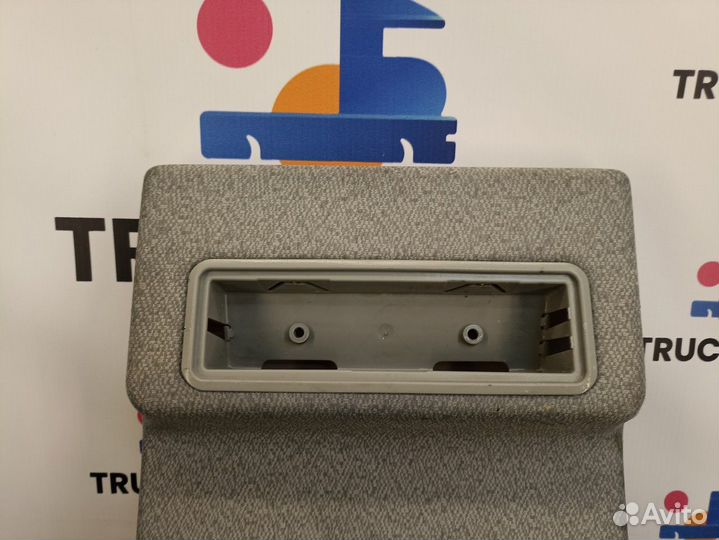 81629300167 Накладка салона под плафон