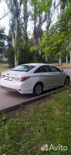 Hyundai Sonata, 2012