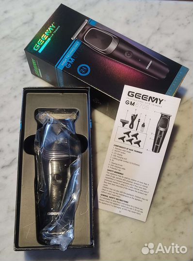 Машинка для стрижки geemy GM 6705 черный
