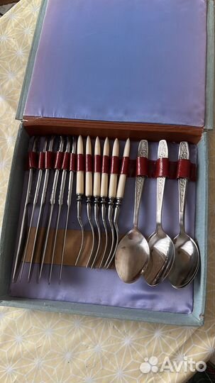 Столовый набор: ножи, вилки, ложки - нержавеющая