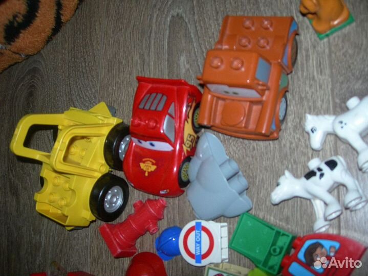 Раритет лего дупло, динозавр, человечки