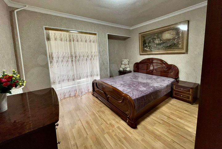 2-к. квартира, 56 м², 7/12 эт.