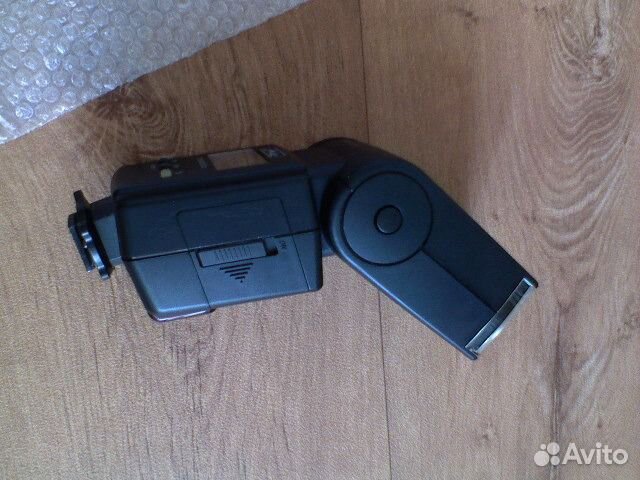 Внешняя вспышка новая