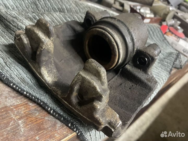 Тормозные соппорта volkswagen passat b6