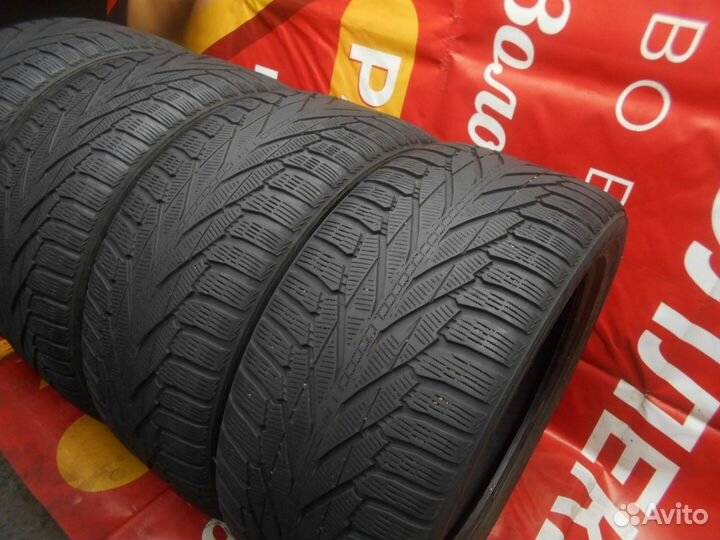 Nokian Tyres Hakkapeliitta R2 SUV 295/40 R21