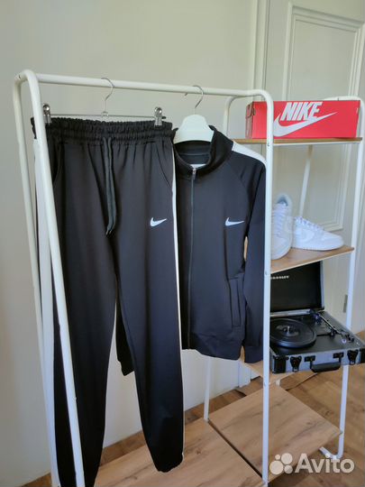 Спортивный костюм nike