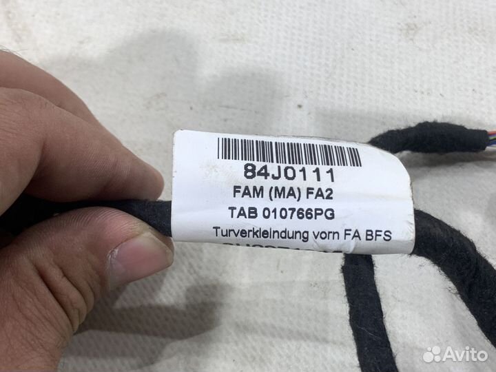 Проводка обшивки двери пер лев Audi Q3 8U