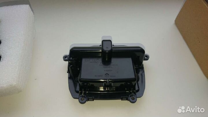 Пепельница BMW F10 F18 бмв