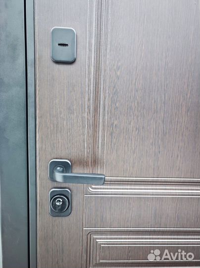 Дверь входная металлическая от производителя