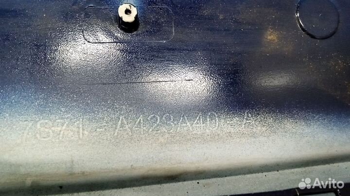 Накладка крышки багажника нижняя Ford Mondeo