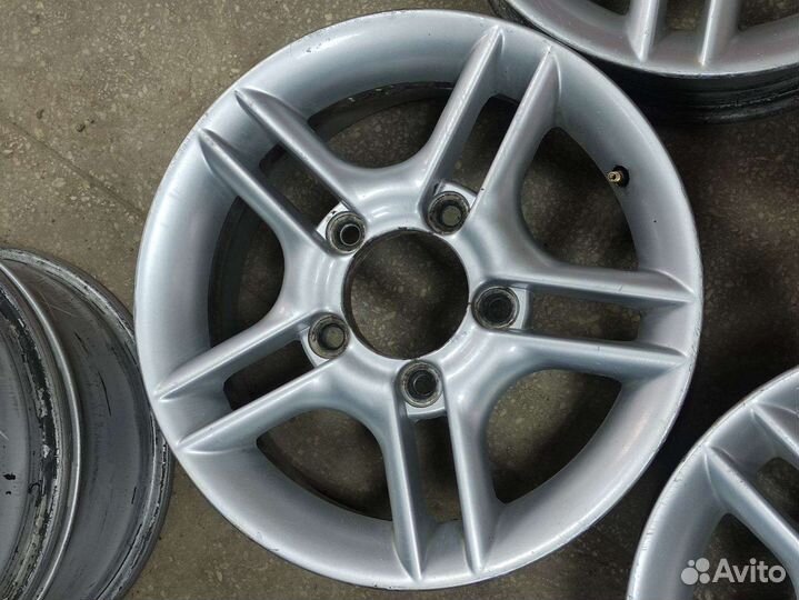 Диски r16 на Ниву
