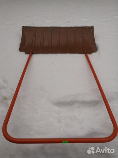 Скрепер для уборки снега