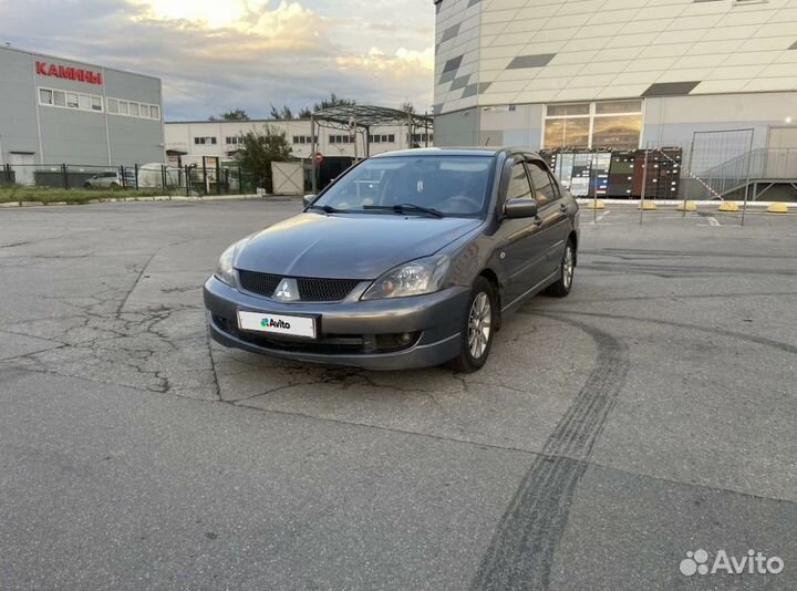 Mitsubishi Lancer 1.6 AT, 2005, 330 000 км