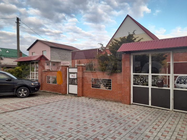 Дом 169 м² на участке 9,3 сот.