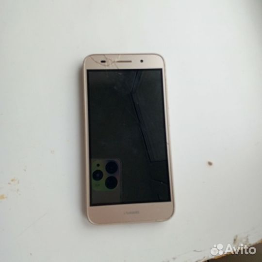 HUAWEI Y3 2017, 8 ГБ