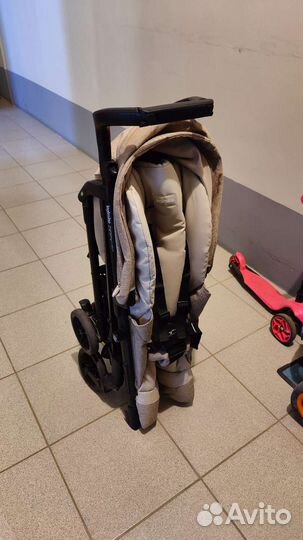 Прогулочная коляска inglesina zippi light