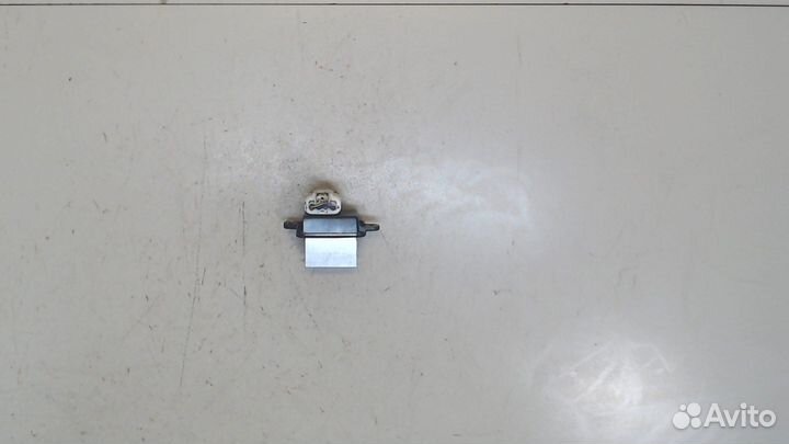 Сопротивление отопителя Infiniti QX56, 2004