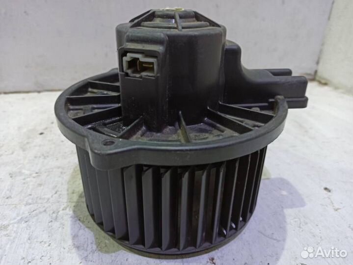 Моторчик печки Киа Rio 2