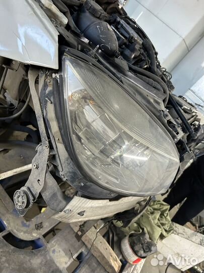 Фара mercedes w204 правая