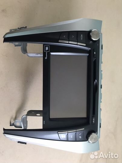 Штатная магнитола на toyota camry 55